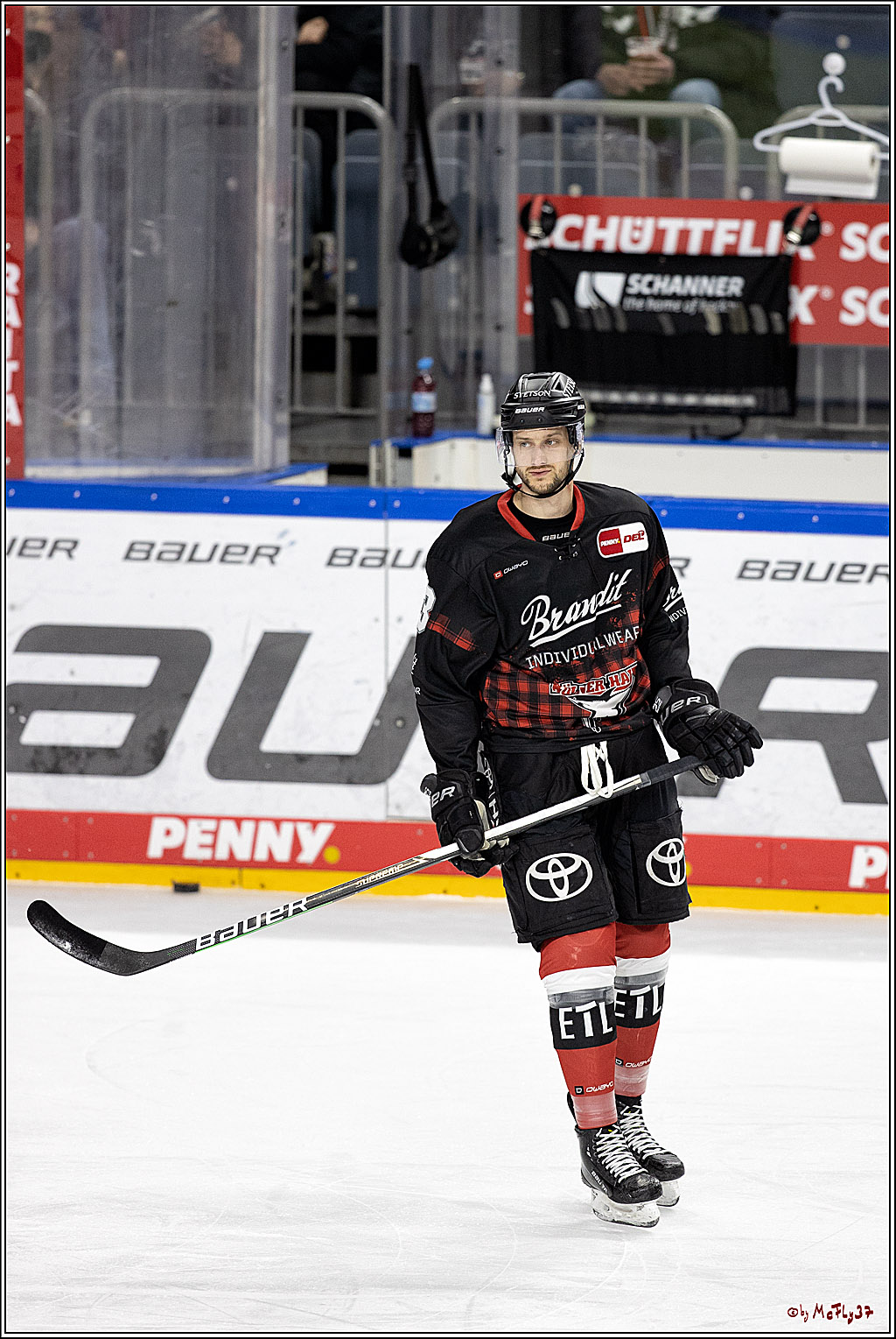PENNY DEL;  Koelner Haie - Krefeld Pinguine; Koeln, 08.03.2022